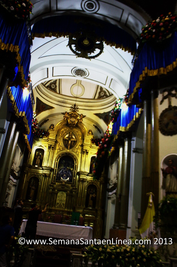 Adorno Basilica Santo Domingo 04