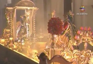 Video de la Salida de Jesús Nazareno del Consuelo Procesión del Sábado Anterior a Ramos del año 2016