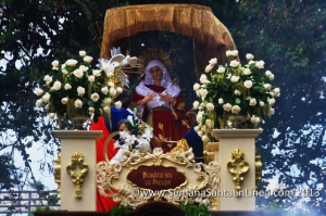 Transmisión Entrada de Virgen de Dolores Templo La Recolección